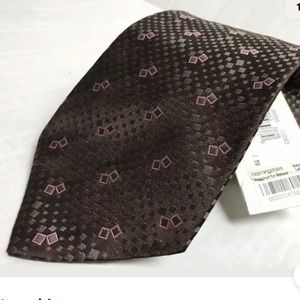 GIORGIO ARMANI 100% SILK - GEOMETRIC DESIGN ITALY